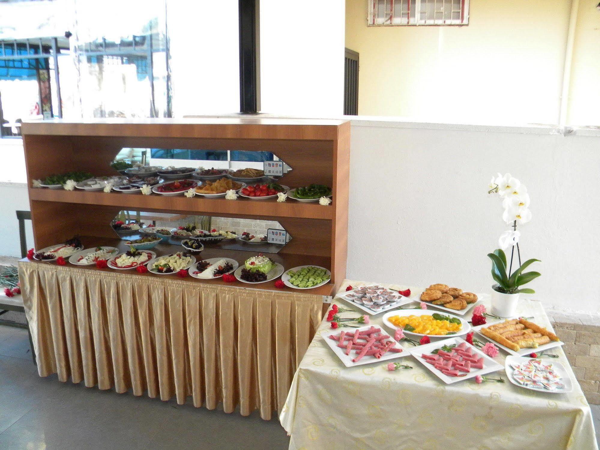 Sava Hotel Antalya Bagian luar foto